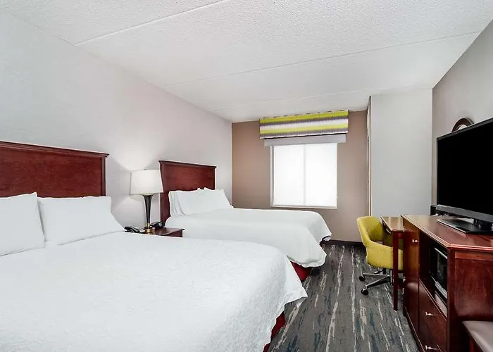Hampton & Minneapolis St. Paul Airport - Mall Of America 3*
