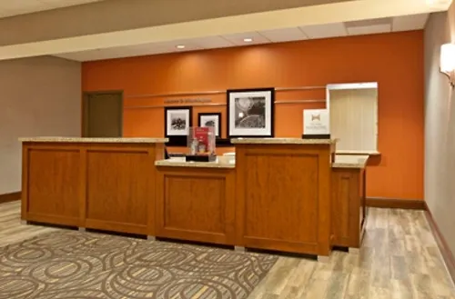 Hotel Hampton & Minneapolis St. Paul Airport - Mall Of America