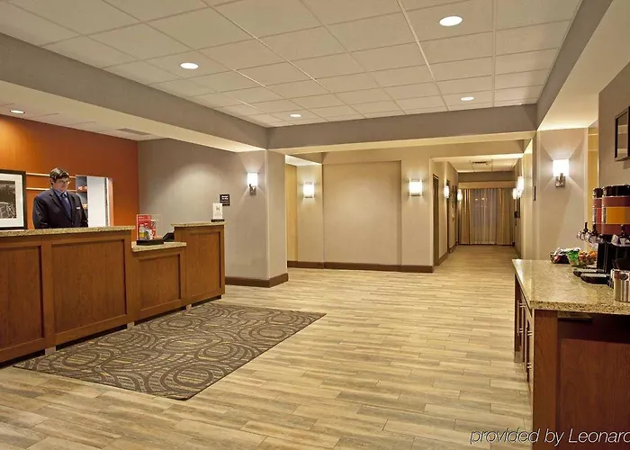 Hotel Hampton & Minneapolis St. Paul Airport - Mall Of America