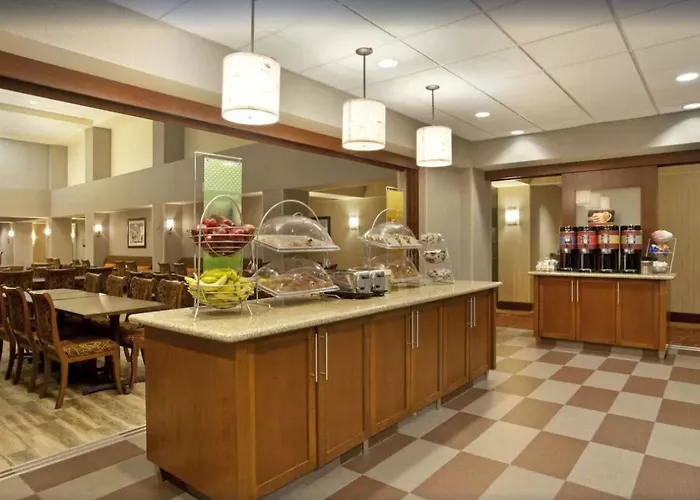 Hotel Hampton & Minneapolis St. Paul Airport - Mall Of America